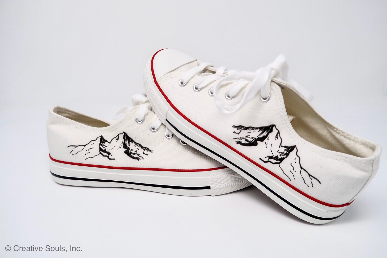 Mountains Low Top Soles